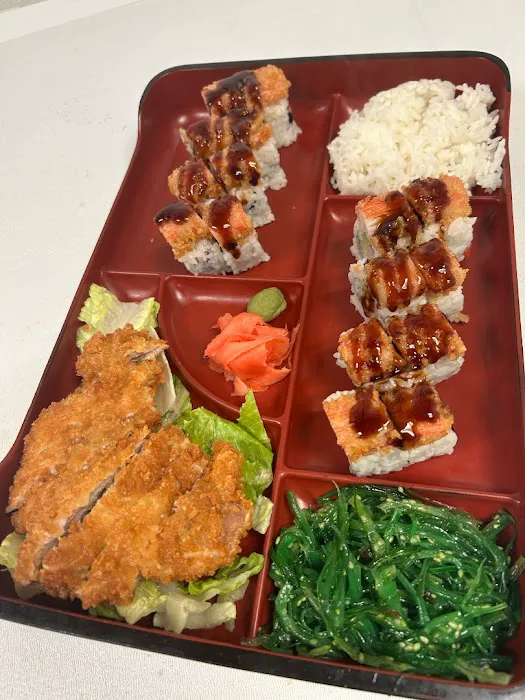 J&Q Sushi (Edo sushi Edison) Picture 1