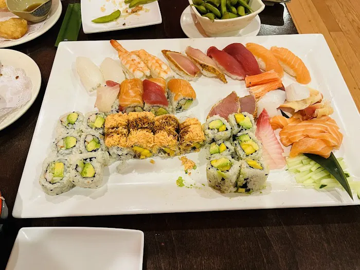 Sushi Palace Picture 3