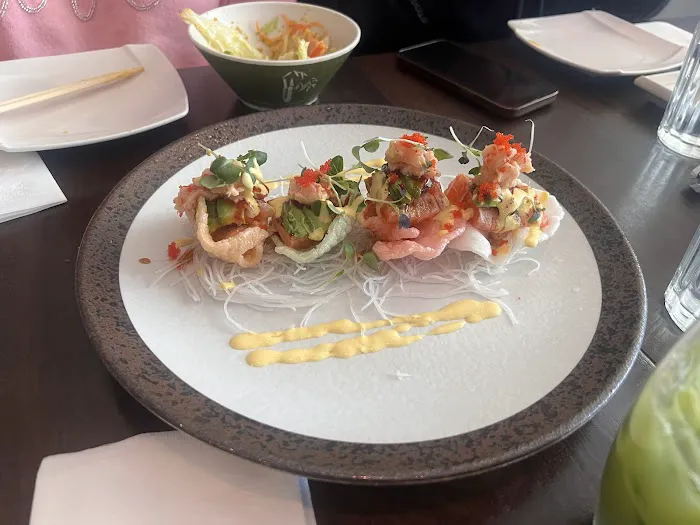 Misaki Sushi Picture 8