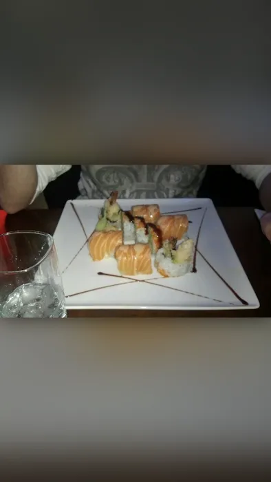 Manor Sushi Picture 9