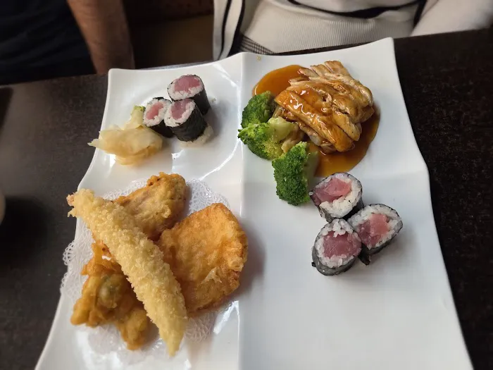 Genki Sushi Picture 3