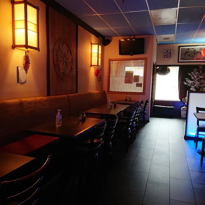 Tomo Sushi Japanese Cuisine & Bar Picture 1