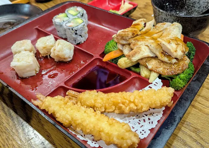 Zen Sushi Picture 10