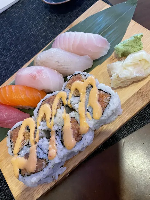 Akari Sushi & Japanese Food Picture 3
