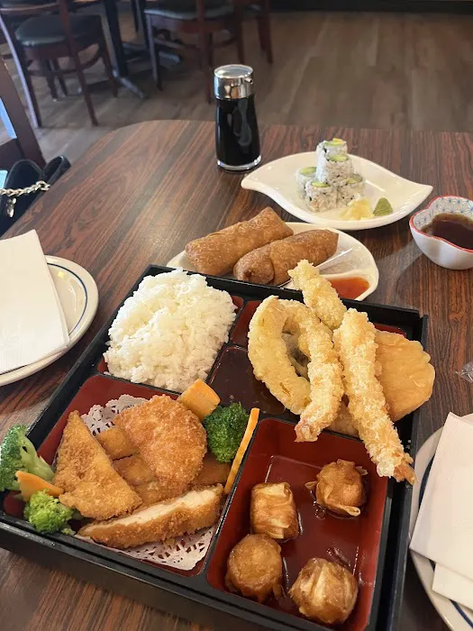 Ginza sushi & Cajun seafood Picture 10
