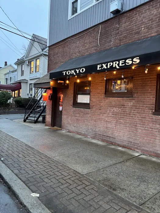 Tokyo Express Picture 3