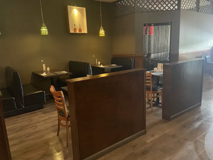 Sushi House Picture 5