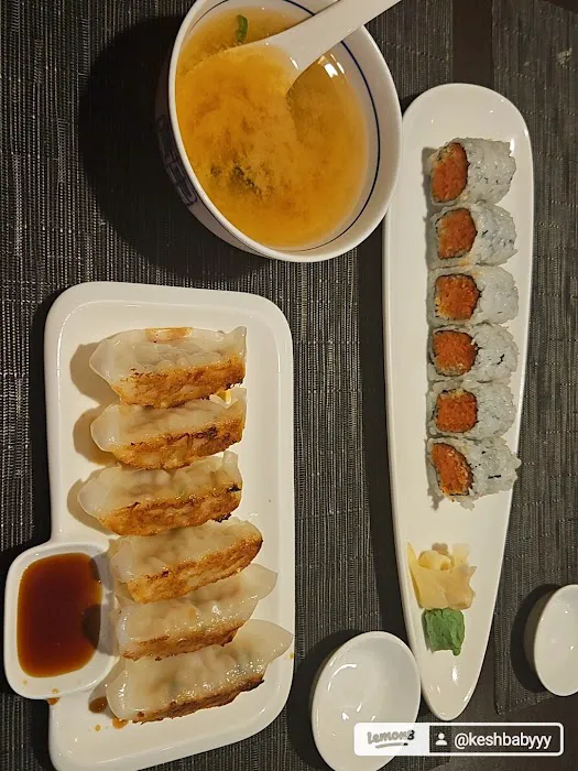 Sushi House Picture 6