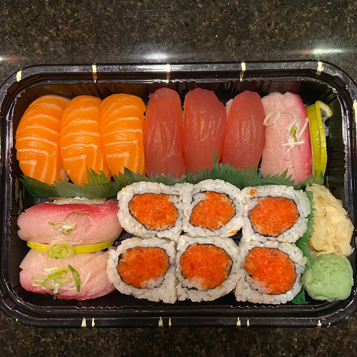 Sushi House Picture 9
