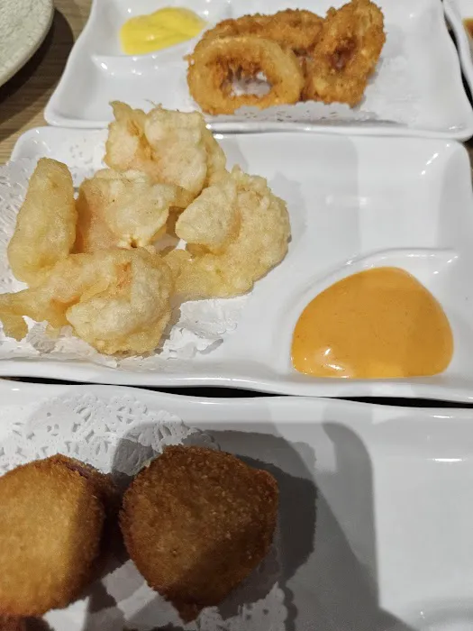 Hanami Sushi & Asian Cuisine Picture 8