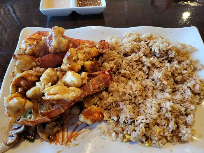 Yamato Hibachi and Sushi Picture 2