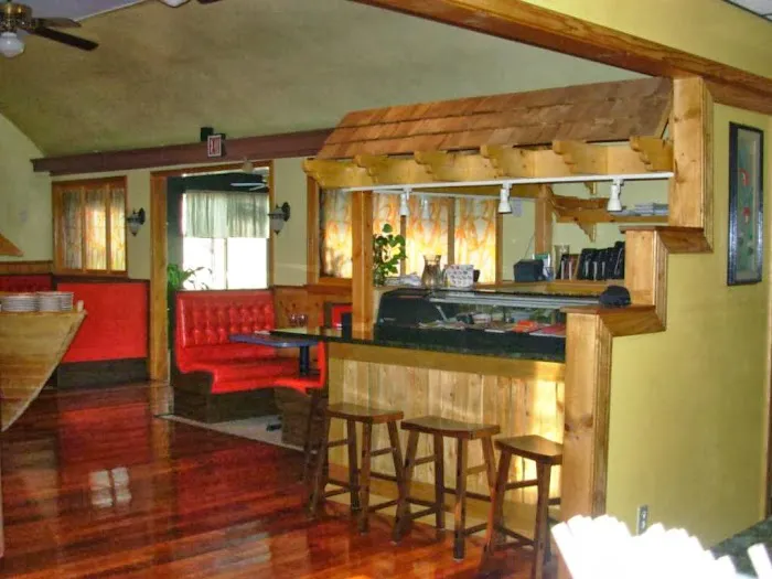 Rangoon Chinese Japanese Restaurant Picture 1