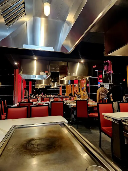 Koma Japanese Steakhouse and Sushi Picture 4