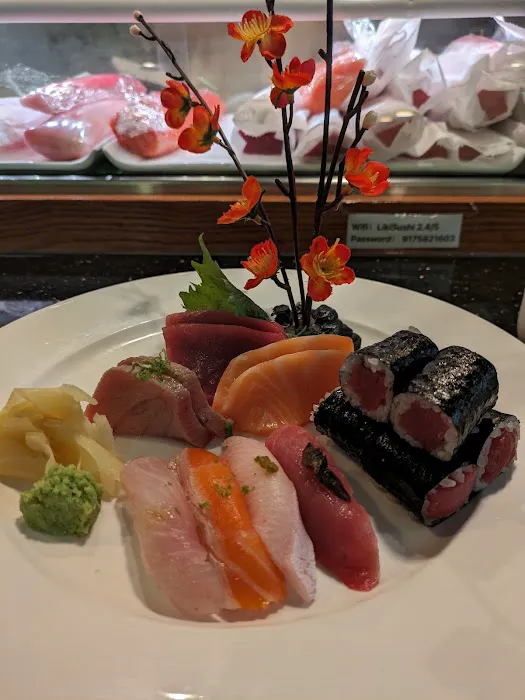 Liki Asian Bistro & Bar Picture 4