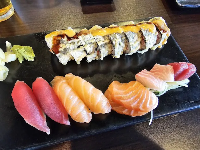 Minami Sushi Picture 4