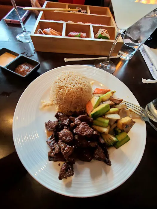 TOMO Asian Fusion Picture 4