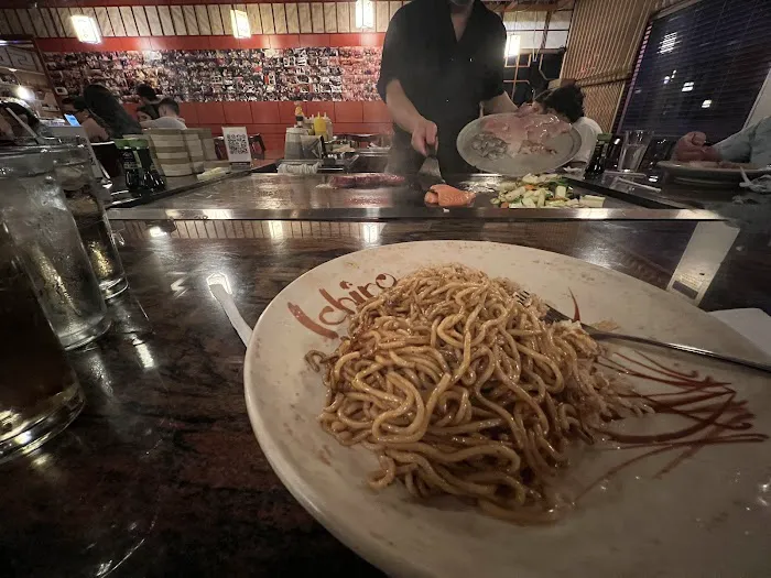 Ichiro Sushi & Hibachi Restaurant (Trumbull) Picture 5