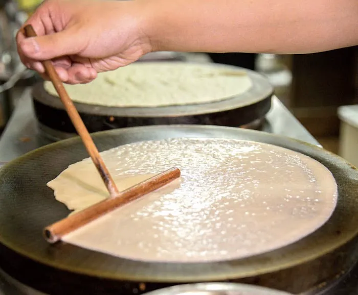 T-Swirl Crêpe Picture 10