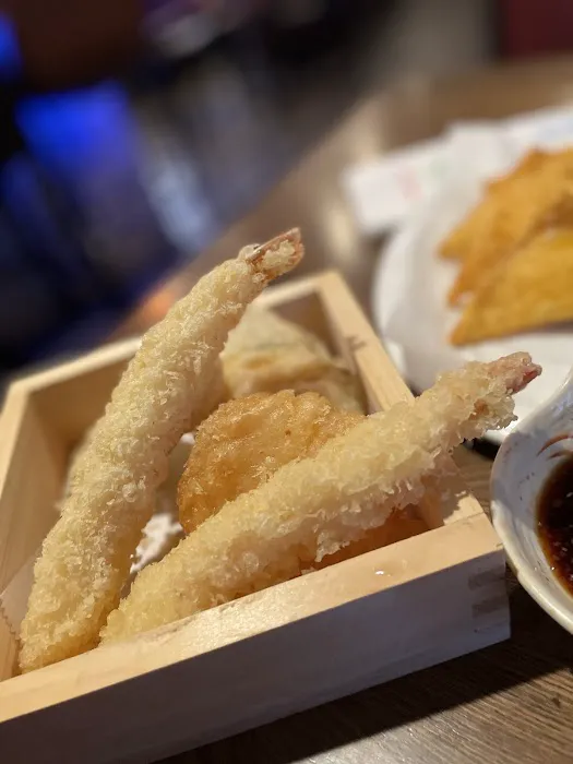 Miku Sushi Restaurant Picture 10