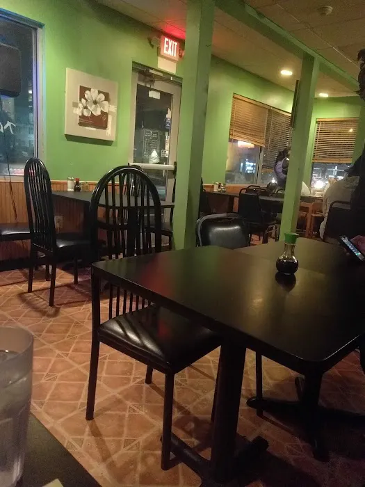 Uncle Sushi & Grill Picture 5