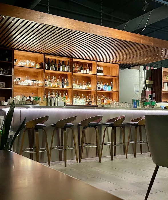 Y Noodle & Bar Picture 8