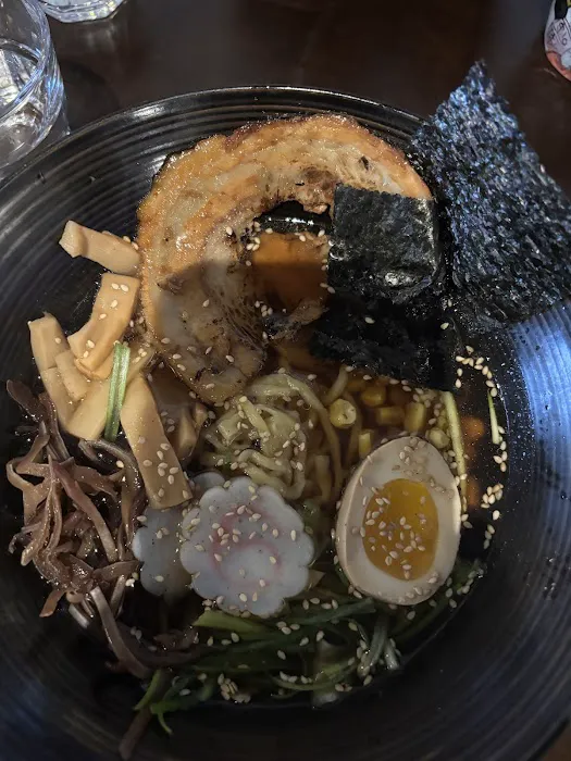 Y Noodle & Bar Picture 10