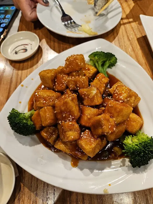 East Hana Sushi Metuchen Picture 10