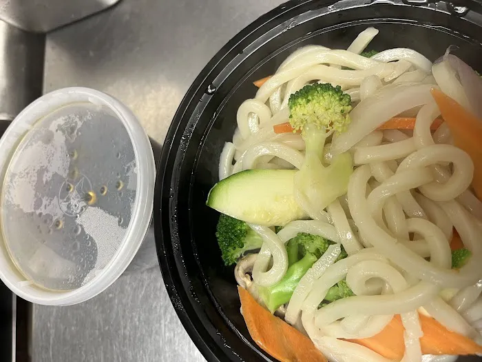 Cucumber Sushi & Salad Bar on Hylan Picture 9