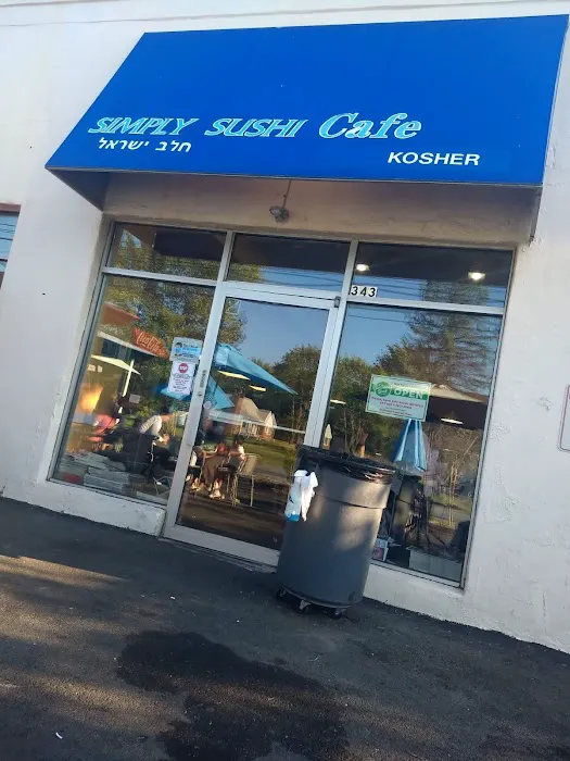 Simply Sushi LLC Picture 10
