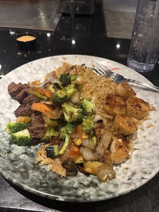 Sumo Japanese Steakhouse MA Picture 4