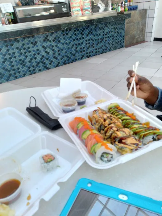 Sushi Cafe Picture 4