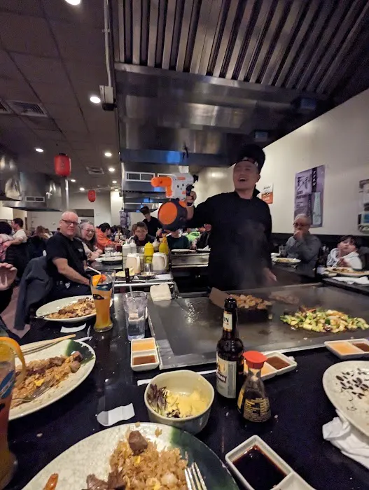 Fuji Japanese & Hibachi Steak Restaurant Picture 8