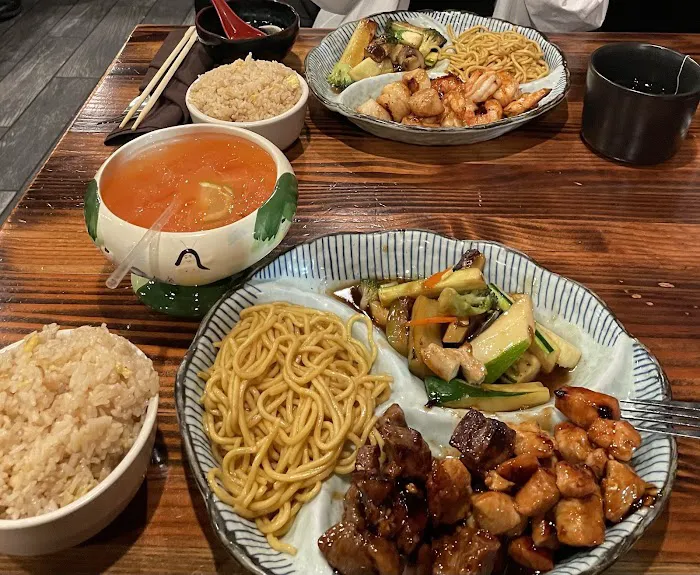 Sakana Hibachi Sushi and Bar Picture 7