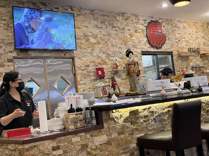 Dan Zai Ramen & Sushi House Picture 5