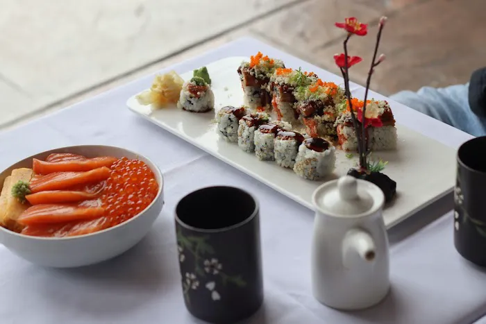 Mizu Sushi & Asian Fusion Picture 2