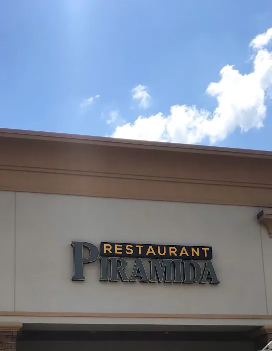 Piramida Restaurant Picture 2