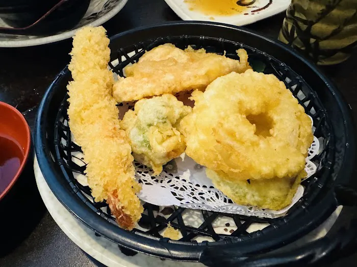 Yimo Sushi & Hibachi Picture 6