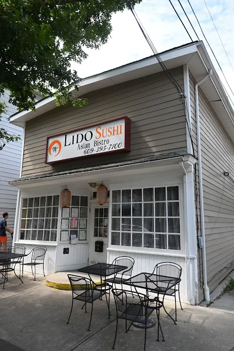Lido Sushi Asian Bistro Picture 1
