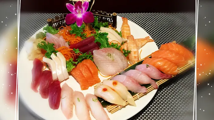 Lido Sushi Asian Bistro Picture 3
