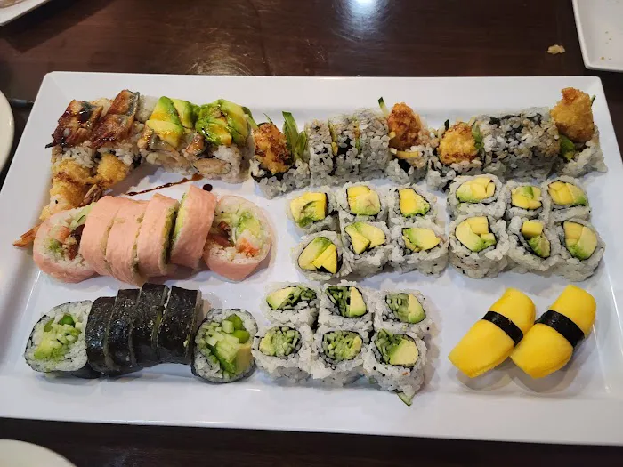 Sushi Palace Picture 3
