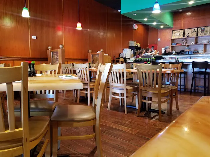 Sushi Palace Picture 1