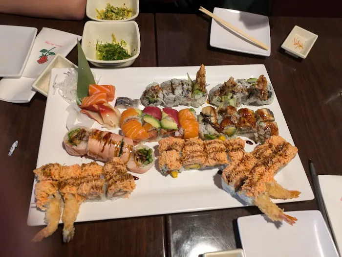 Sushi Palace Picture 4
