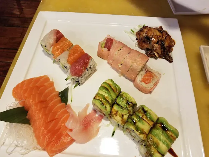 Sushi Palace Picture 10