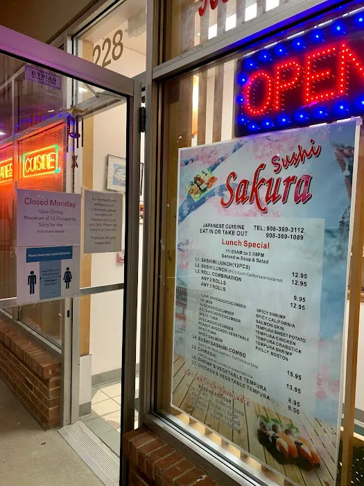 Sakura Sushi Picture 10