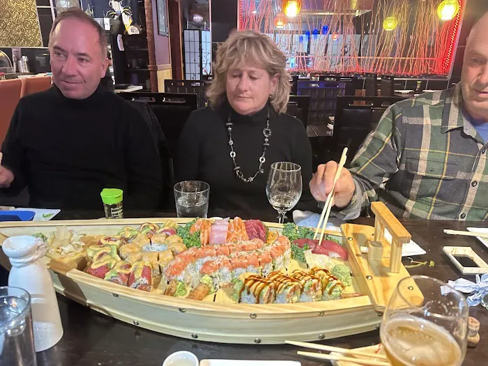 Kumo Hibachi Steak House & Sushi Restaurant Picture 10