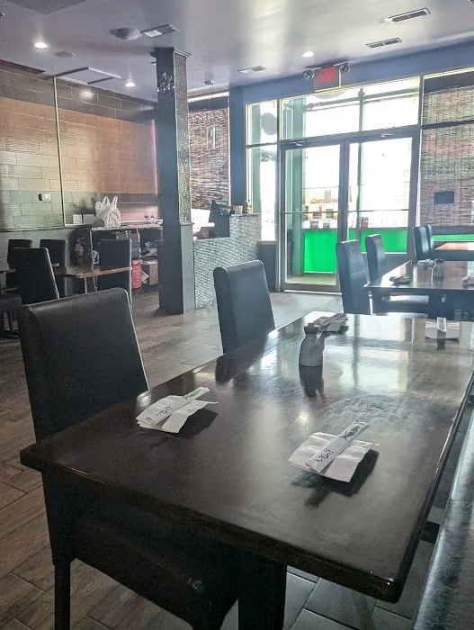 Osaka Sushi Restaurant Picture 2