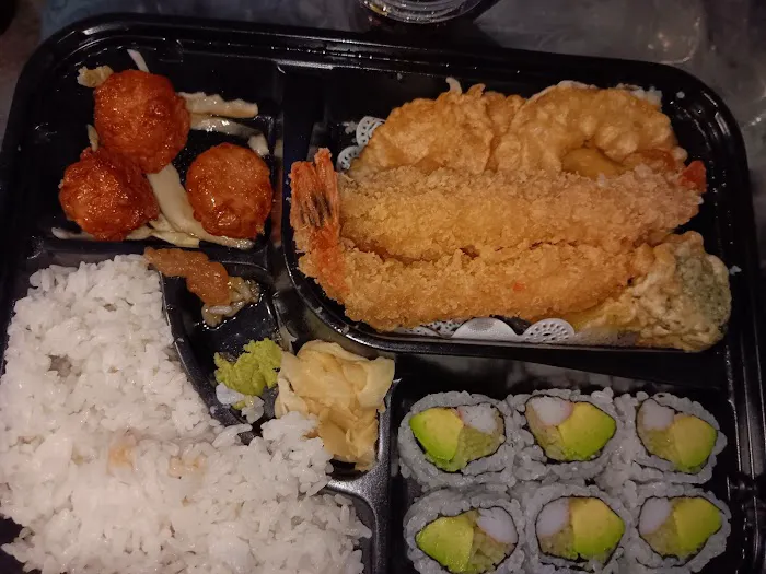 Pier sushi & Hibachi Picture 1