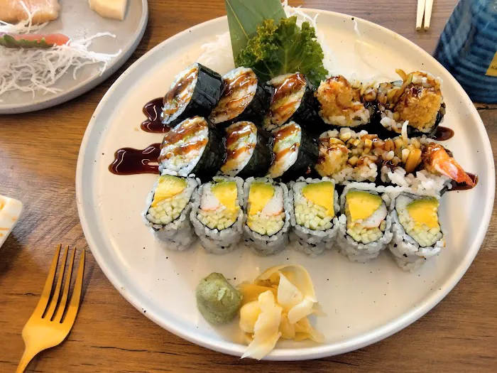 Pier sushi & Hibachi Picture 8