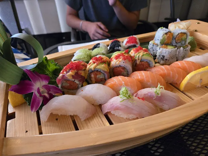 Wasabi Japanese Sushi & Cuisine Picture 1
