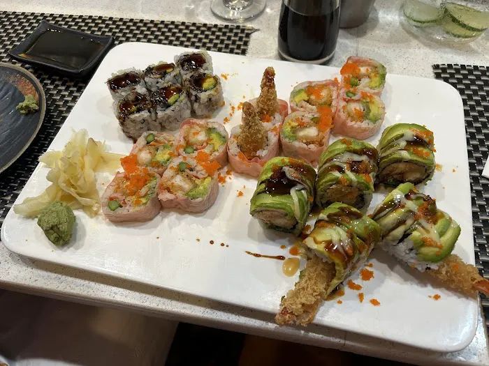 Hoshino Sushi Picture 2